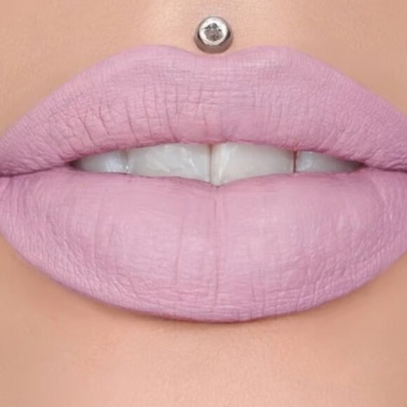 Jeffree Star Velour Liquid Lipstick VIRGINITY - NEW IN BOX - Picture 1 of 3